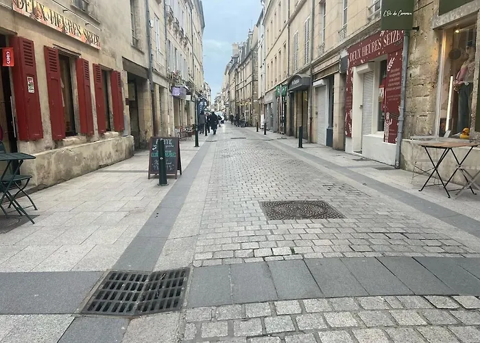 Magnifique Duplex Rue St Pierre Vayny *